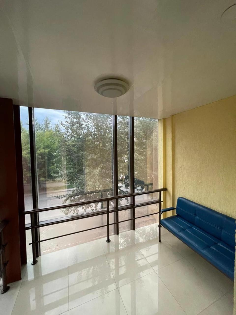 Shanyrak Hotel Temirtau 外观 照片