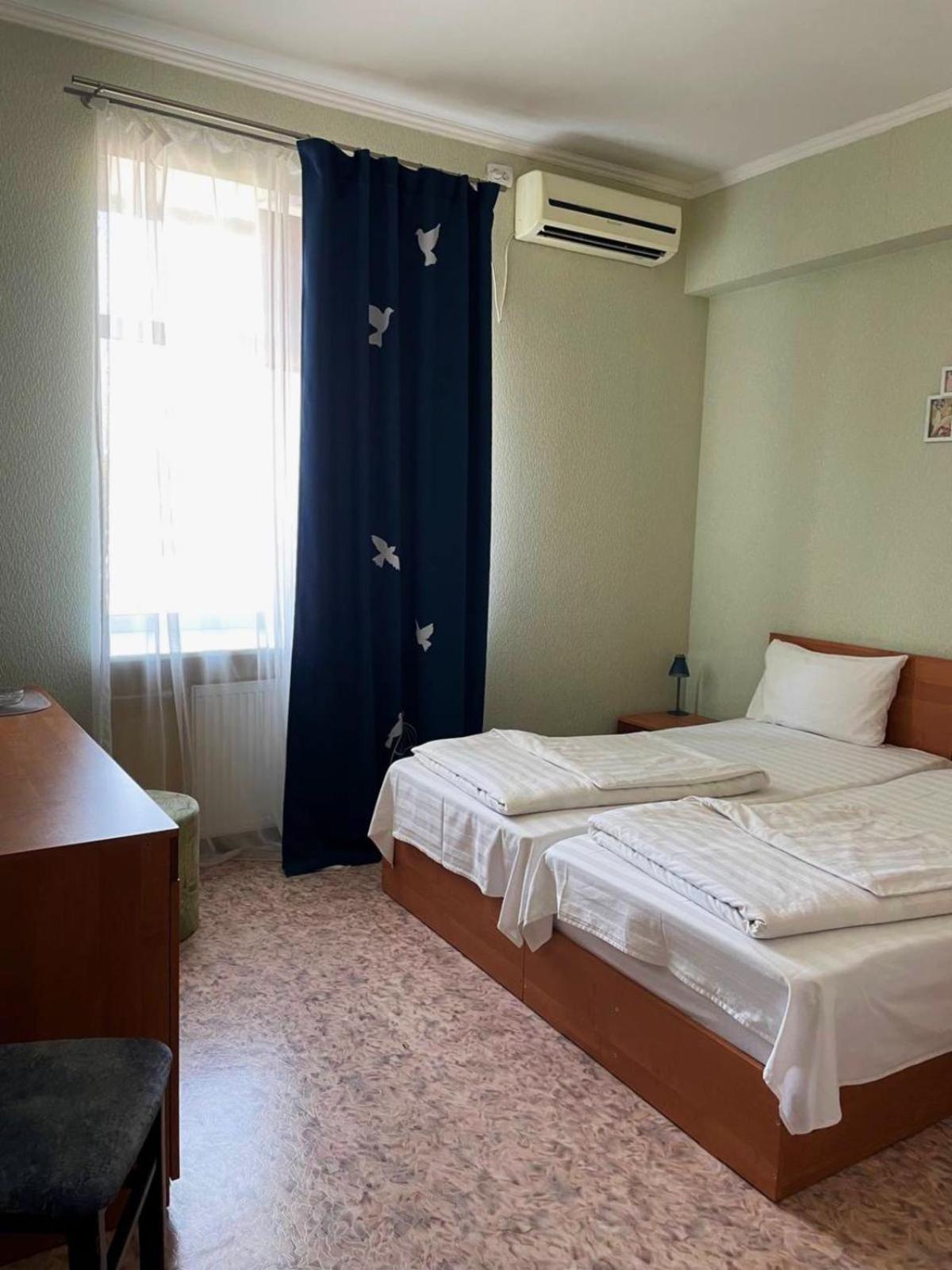 Shanyrak Hotel Temirtau 外观 照片